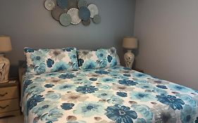 2Br/2Ba Condo Sienna Park
